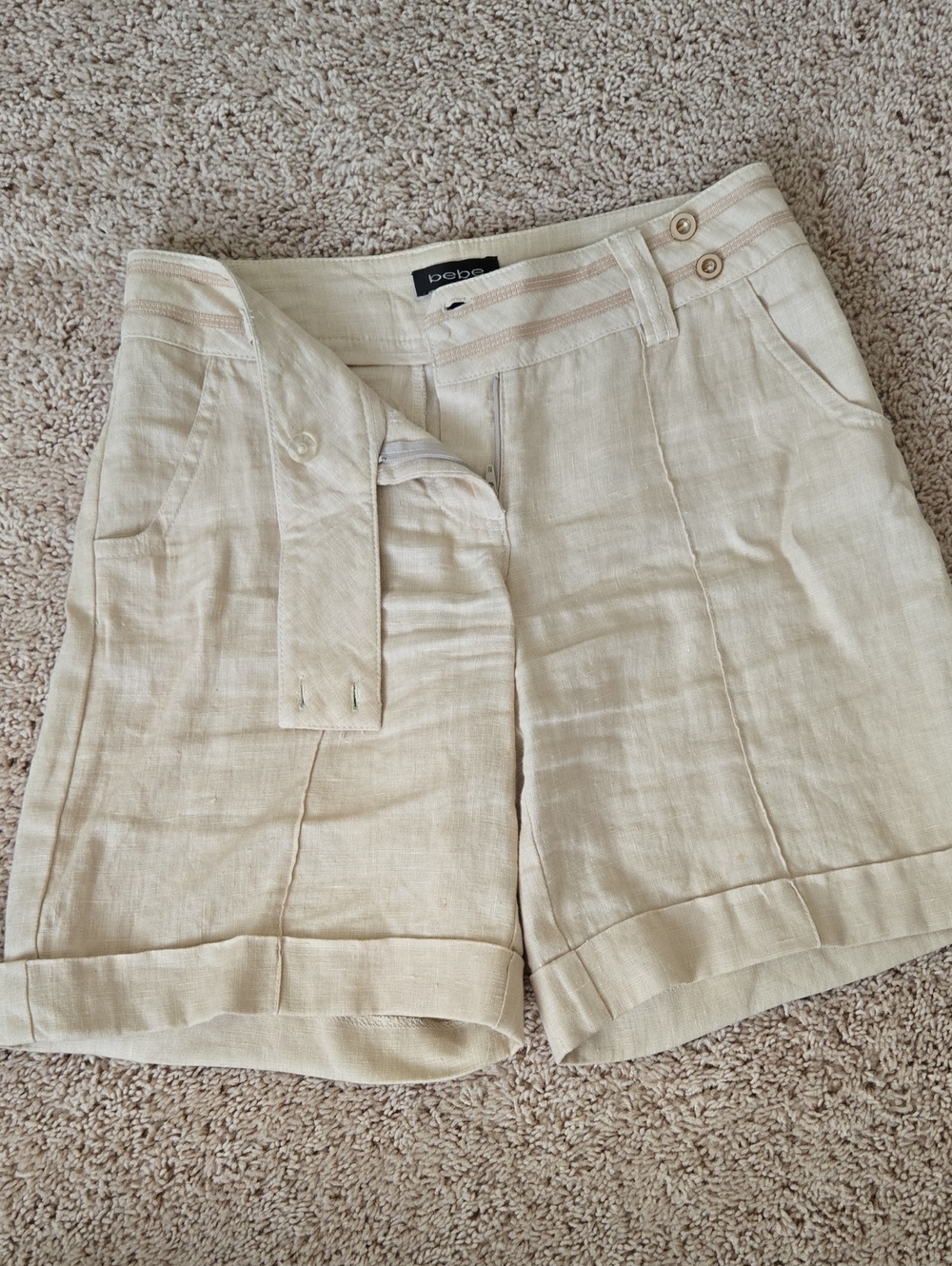 bebe Beige Linen-Blend Cuffed Shorts